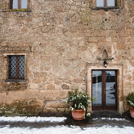 Bed & Breakfast Vinto House Civita