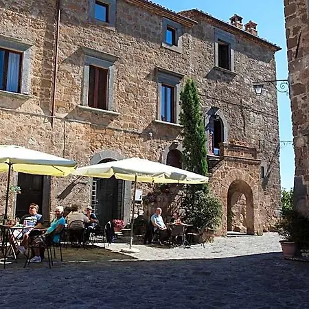 Bed & Breakfast Vinto House Civita